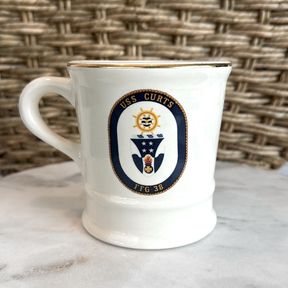 Mil-Art China Co. USS Curts (FFG-38) US Military Mug 10oz